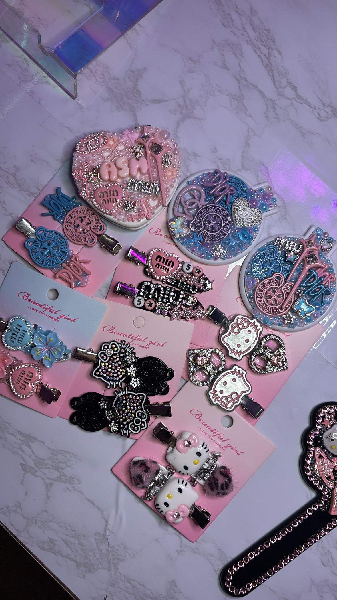 Junk hair clips