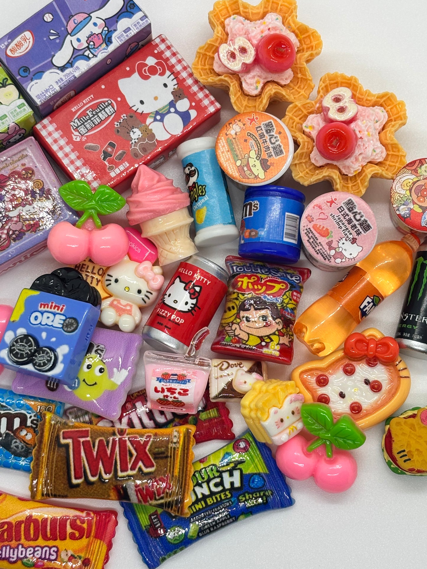 Foodie charm mix