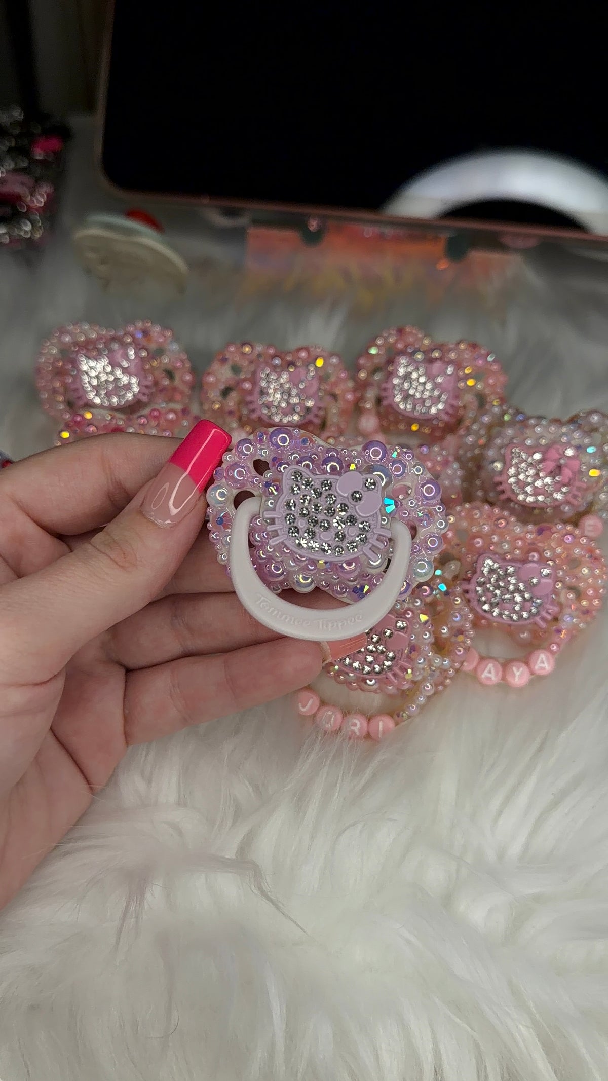 Premade HK keepsake paci💜🎀