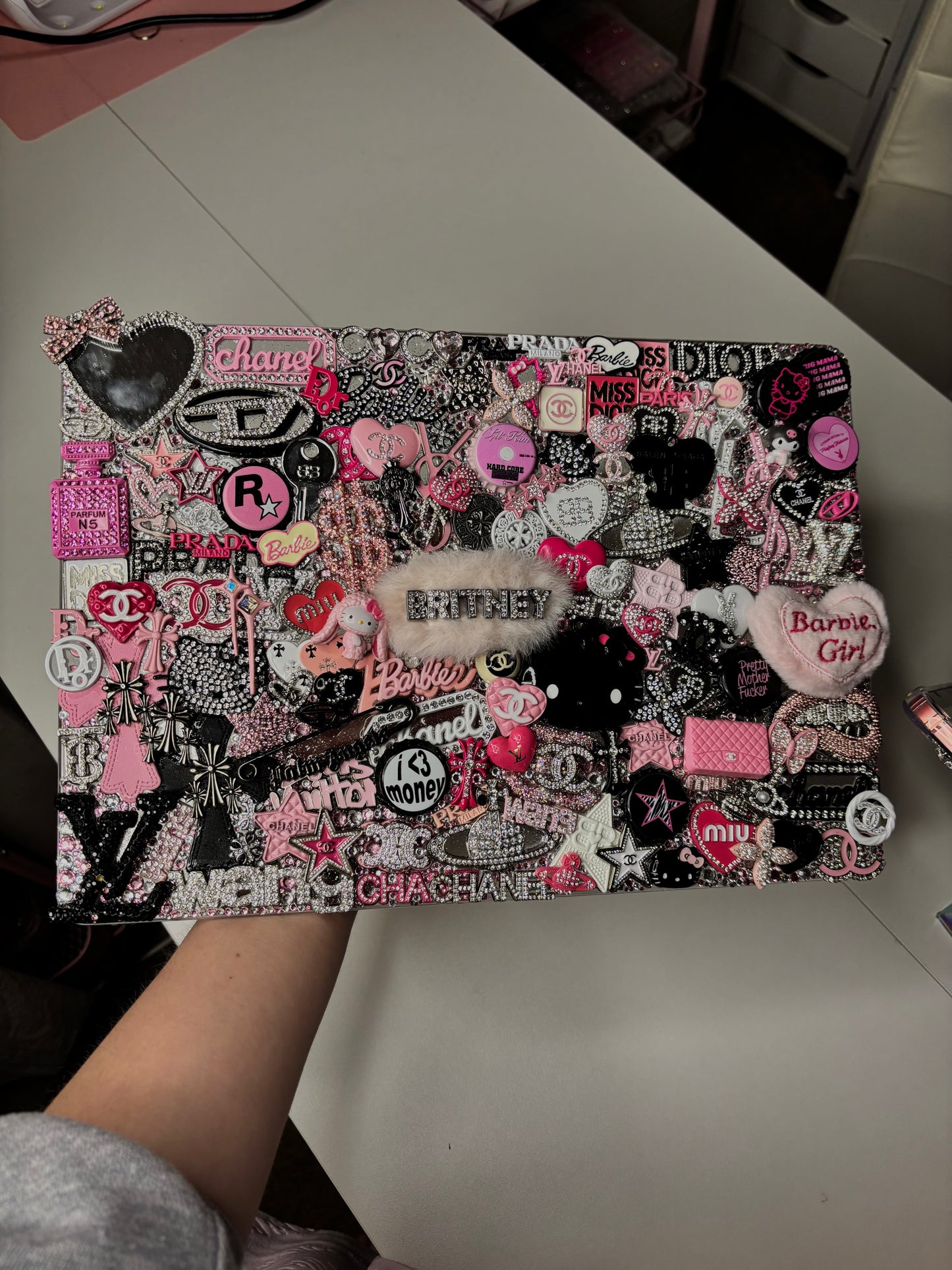 Custom/Freestyle Macbook Junkcase