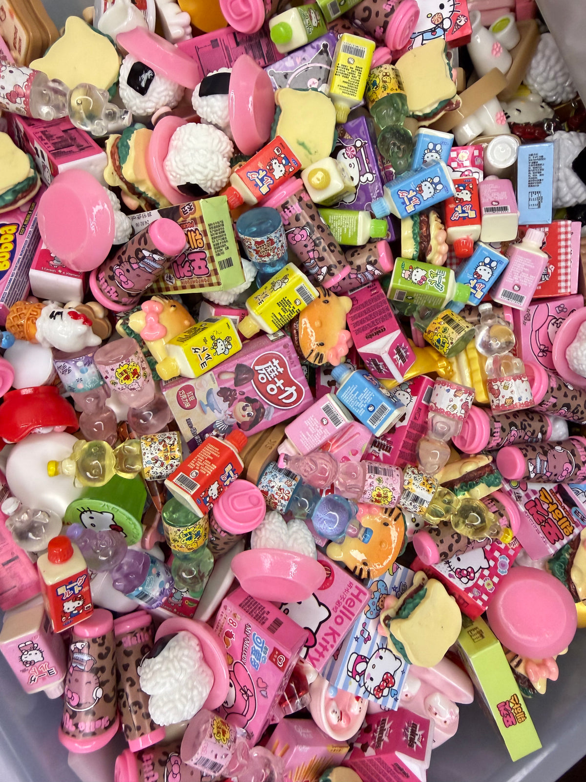 Foodie charm mix