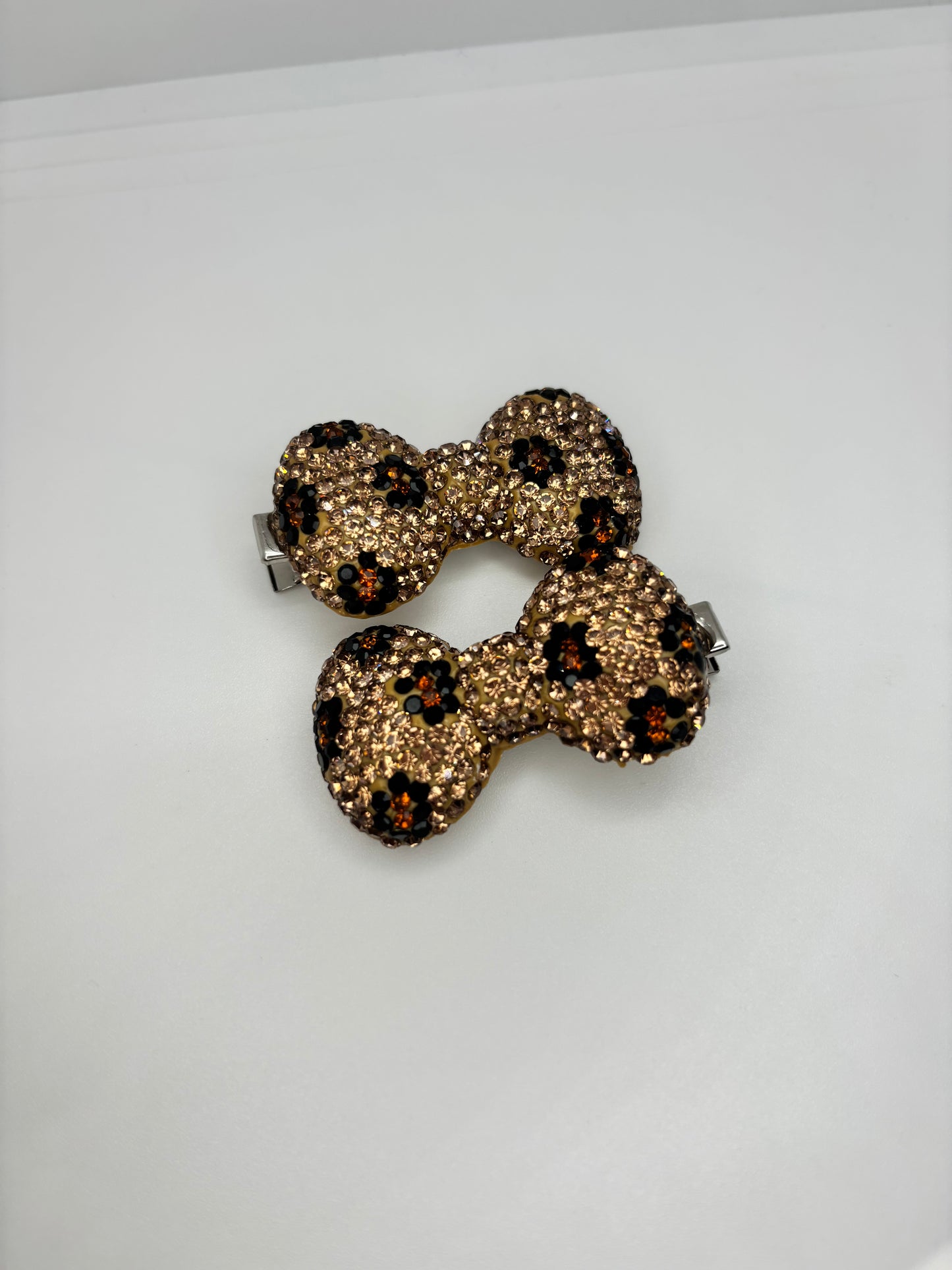 Premade bow clips